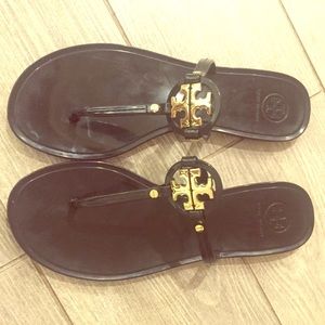 Tory Burch mini miller jelly thong